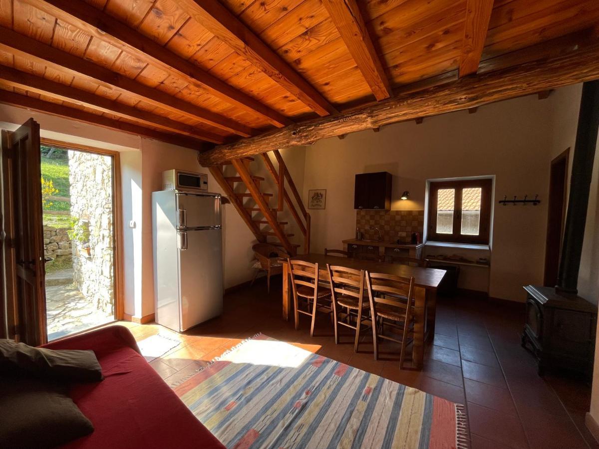Agriturismo Giandriale Tavarone Ngoại thất bức ảnh